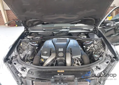 2013 Mercedes-Benz S 63 Amg z USA, uszkodzony, nr VIN WDDNG7EBXDA511290